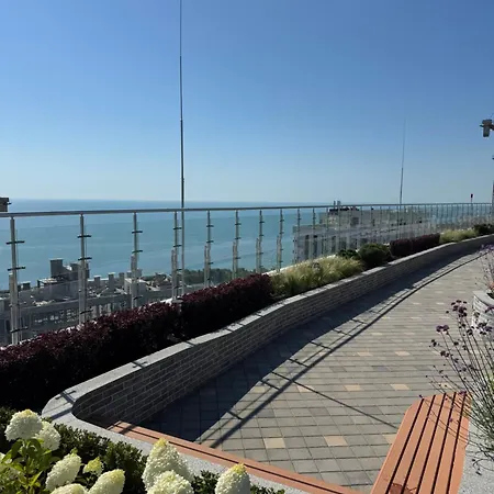 Sky Terrace Apartmens 3-179